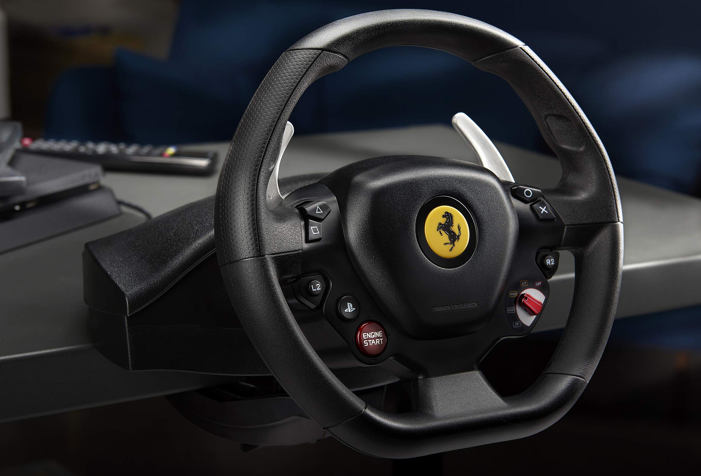Thrustmaster T80 Ferrari 488 GTB volant course 28 cm PS4 PC