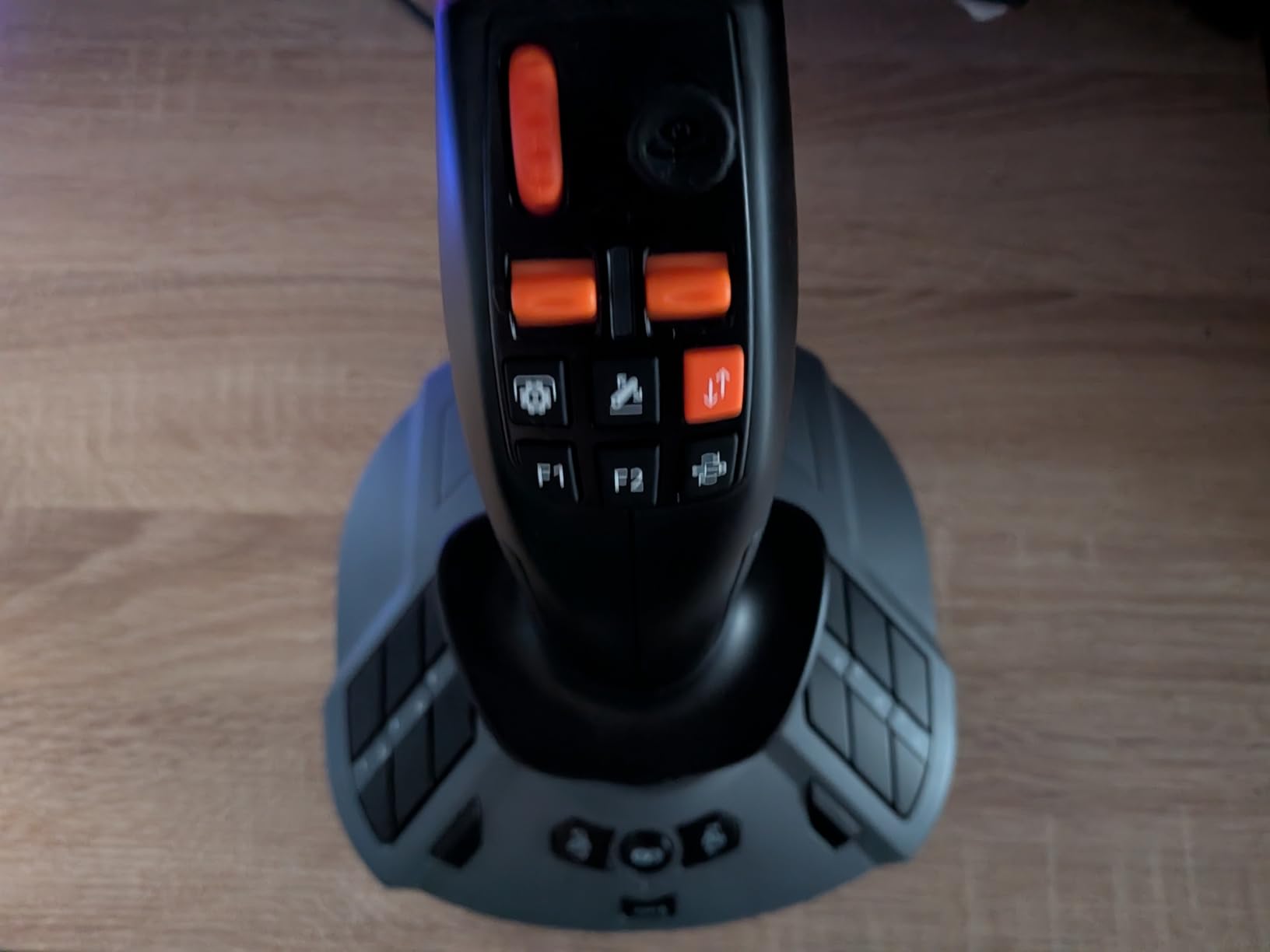 Thrustmaster SimTask FarmStick joystick PC 33 boutons