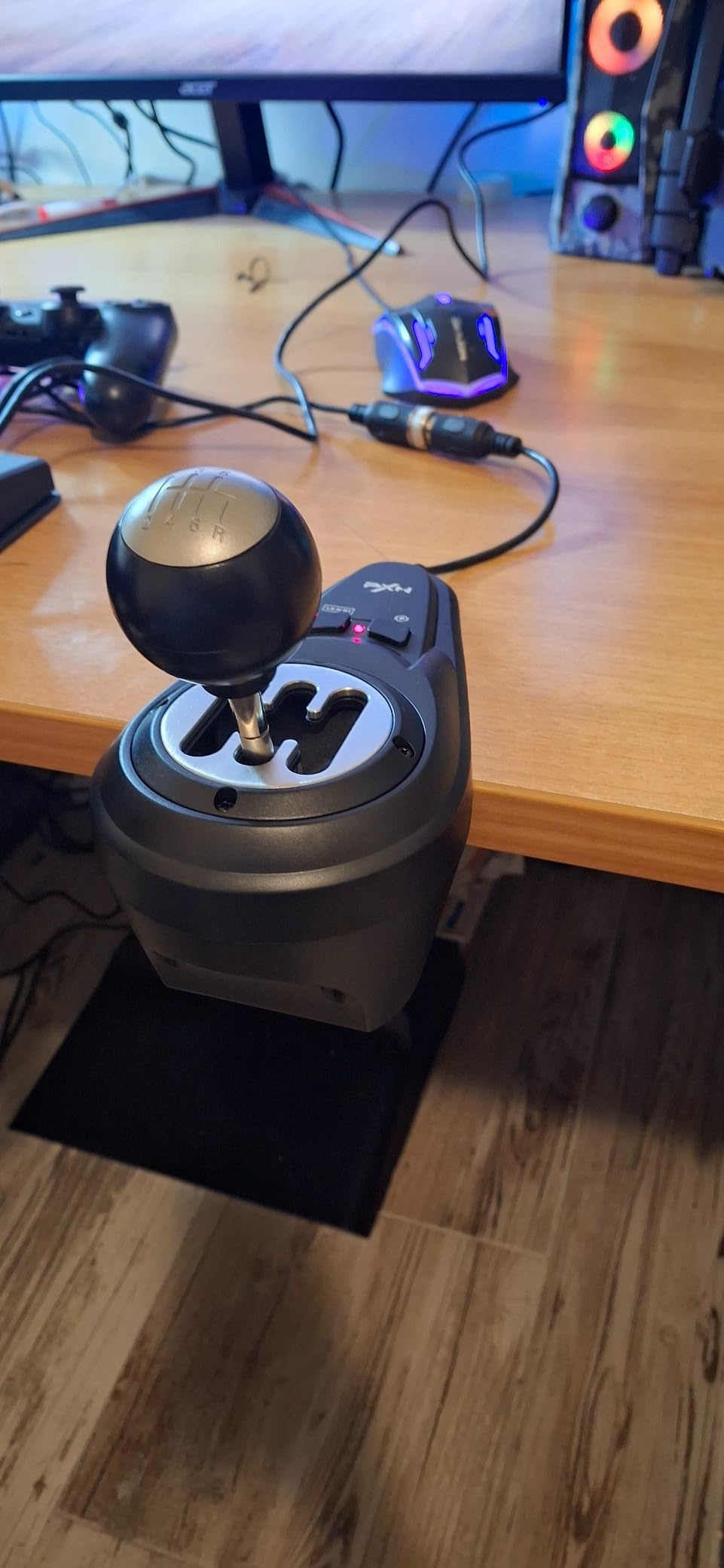 PXN V99 Volant PC Xbox PS4 300mm + 3 pédales + levier H