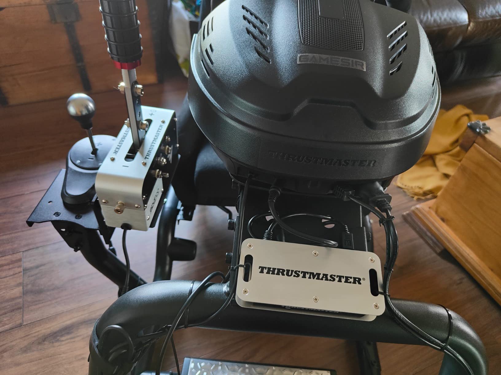 Thrustmaster TM Sim Hub hub multi-périphériques PC/PS/Xbox