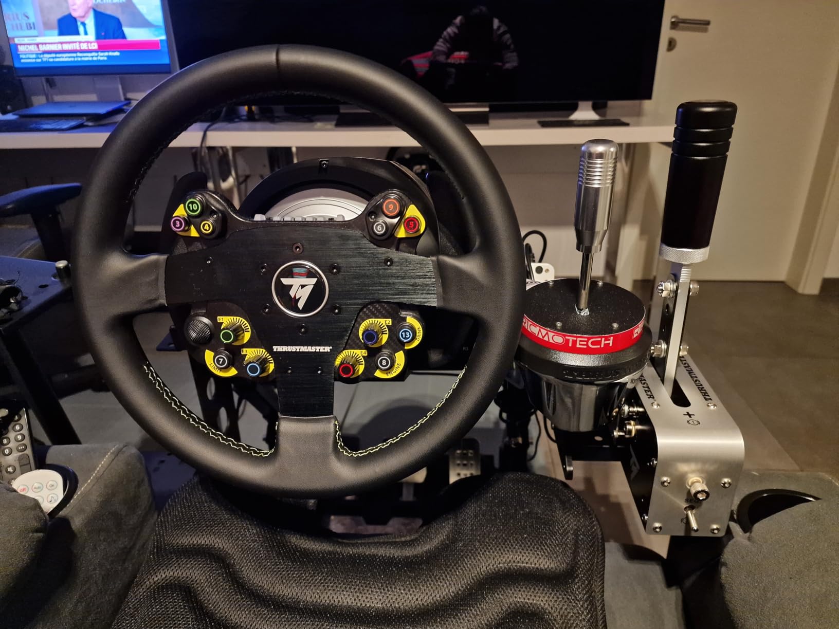 Thrustmaster EVO Racing 32R jante cuir 32 cm PS5 Xbox PC