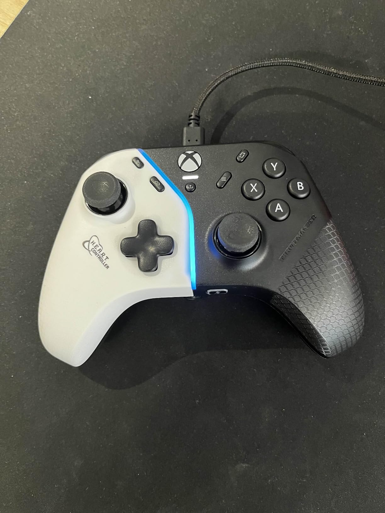 Thrustmaster HEART manette filaire Xbox PC Hall Effect