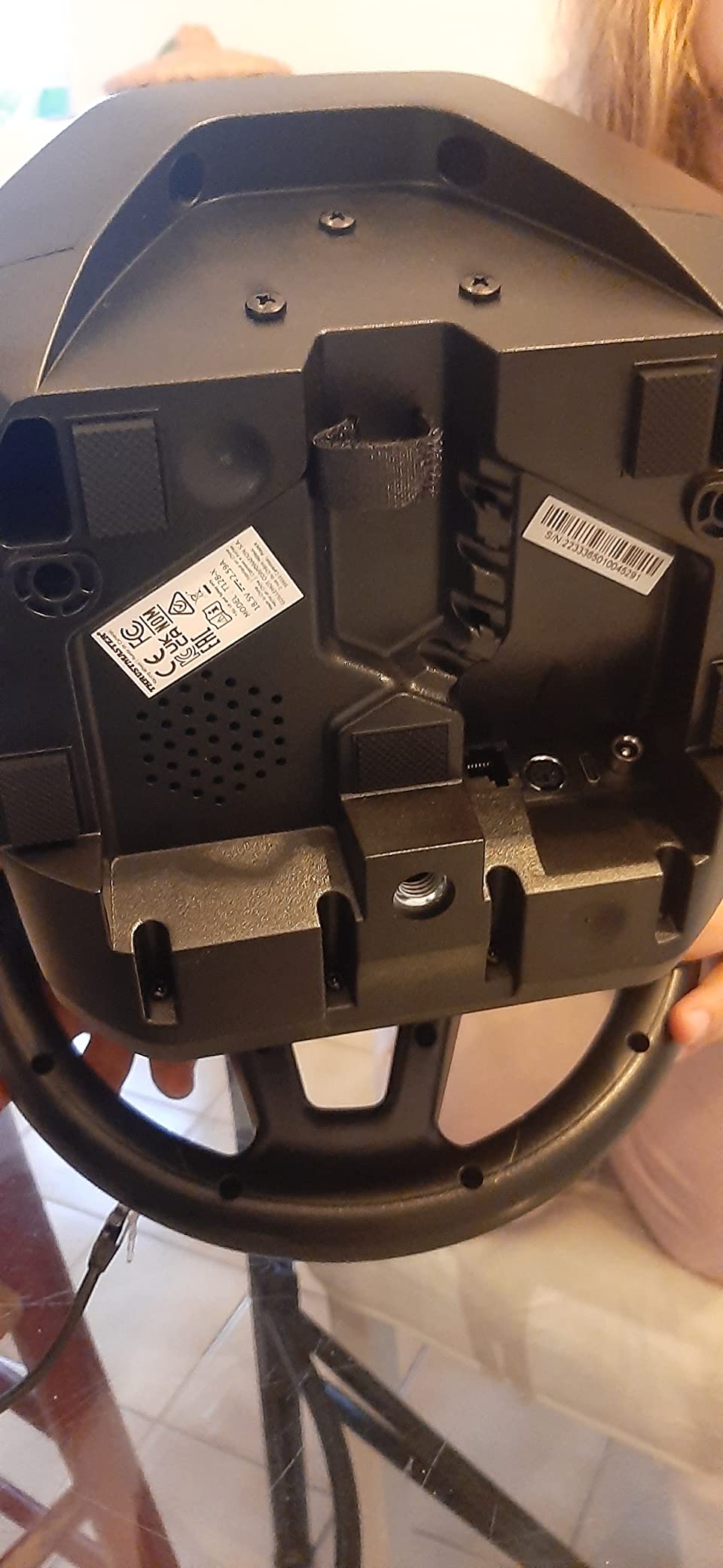 Thrustmaster T128 volant retour de force Xbox/PC + pédalier