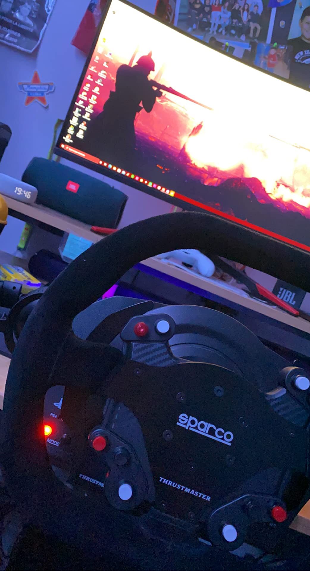 Thrustmaster Sparco P310 Mod volant 31 cm suède