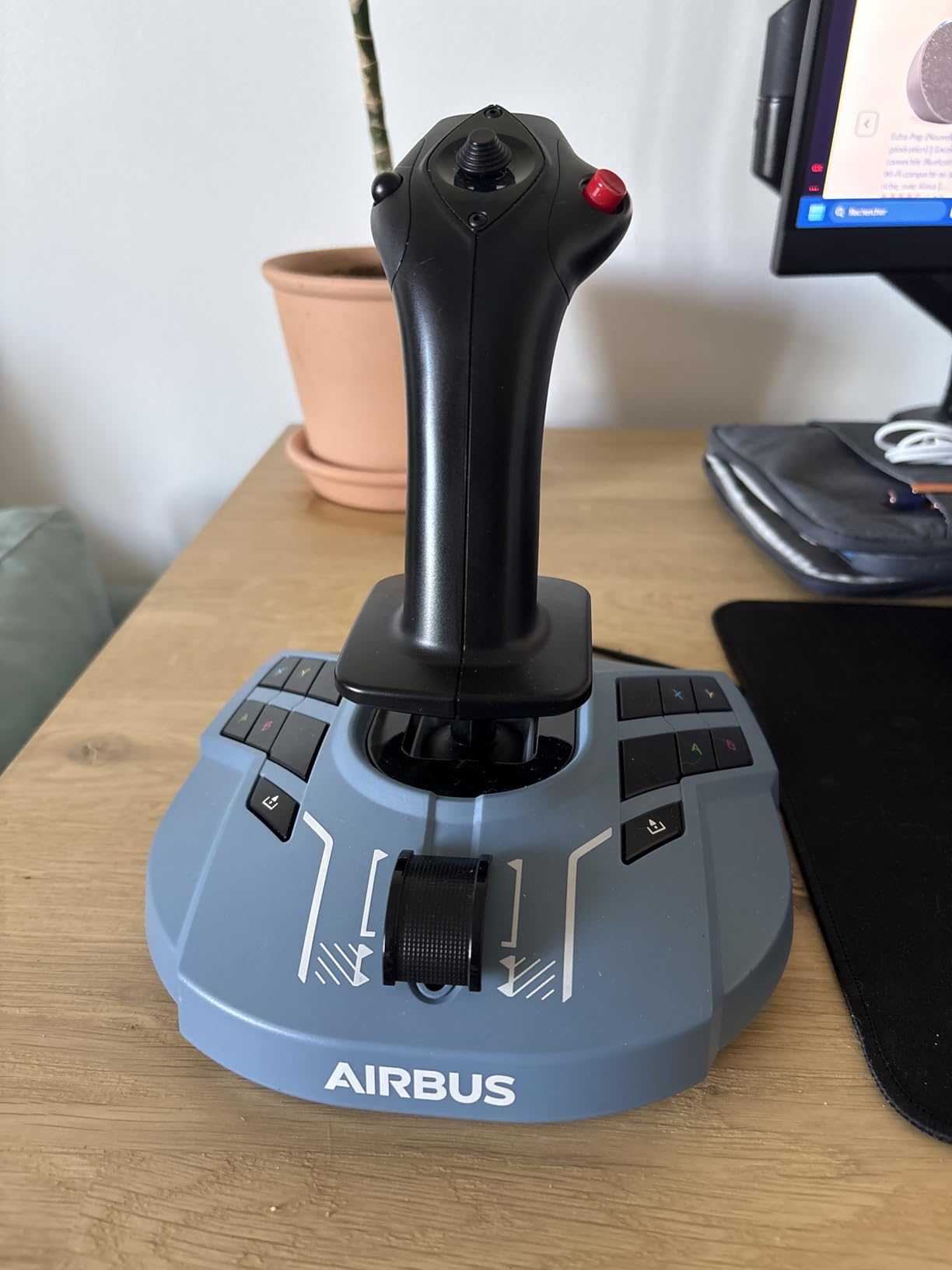 Thrustmaster TCA Captain Pack X Airbus joystick + quadrant Xbox PC