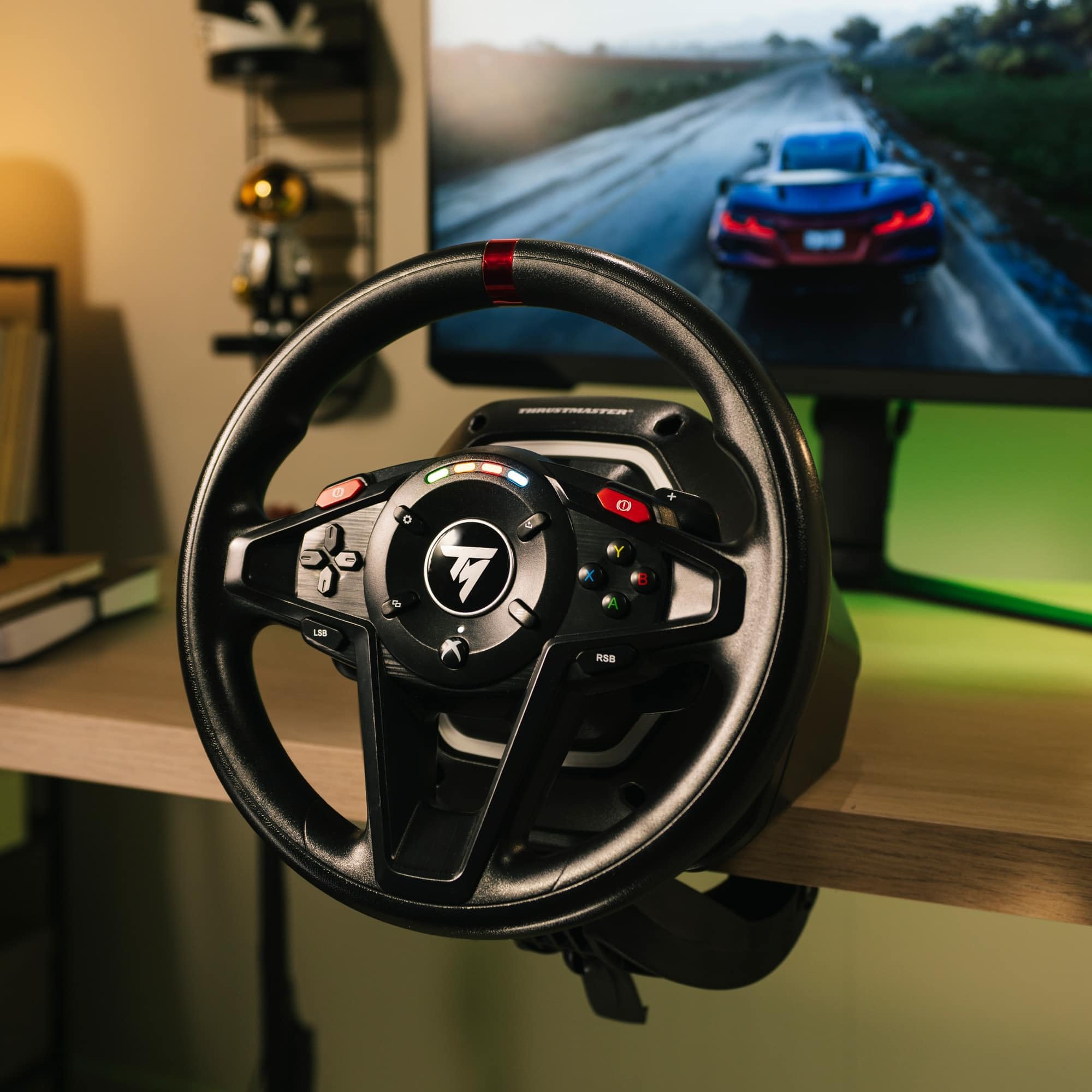 Thrustmaster T128 volant retour de force Xbox/PC + pédalier