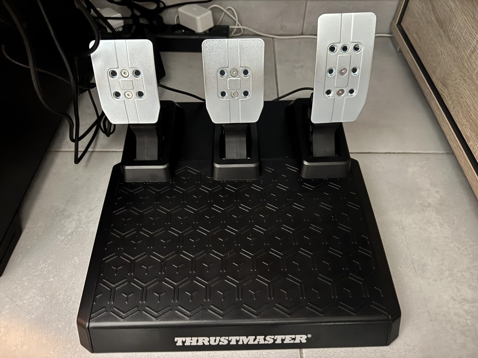 Thrustmaster T248R volant + pédalier T3PM 3,1 Nm PS5 PC
