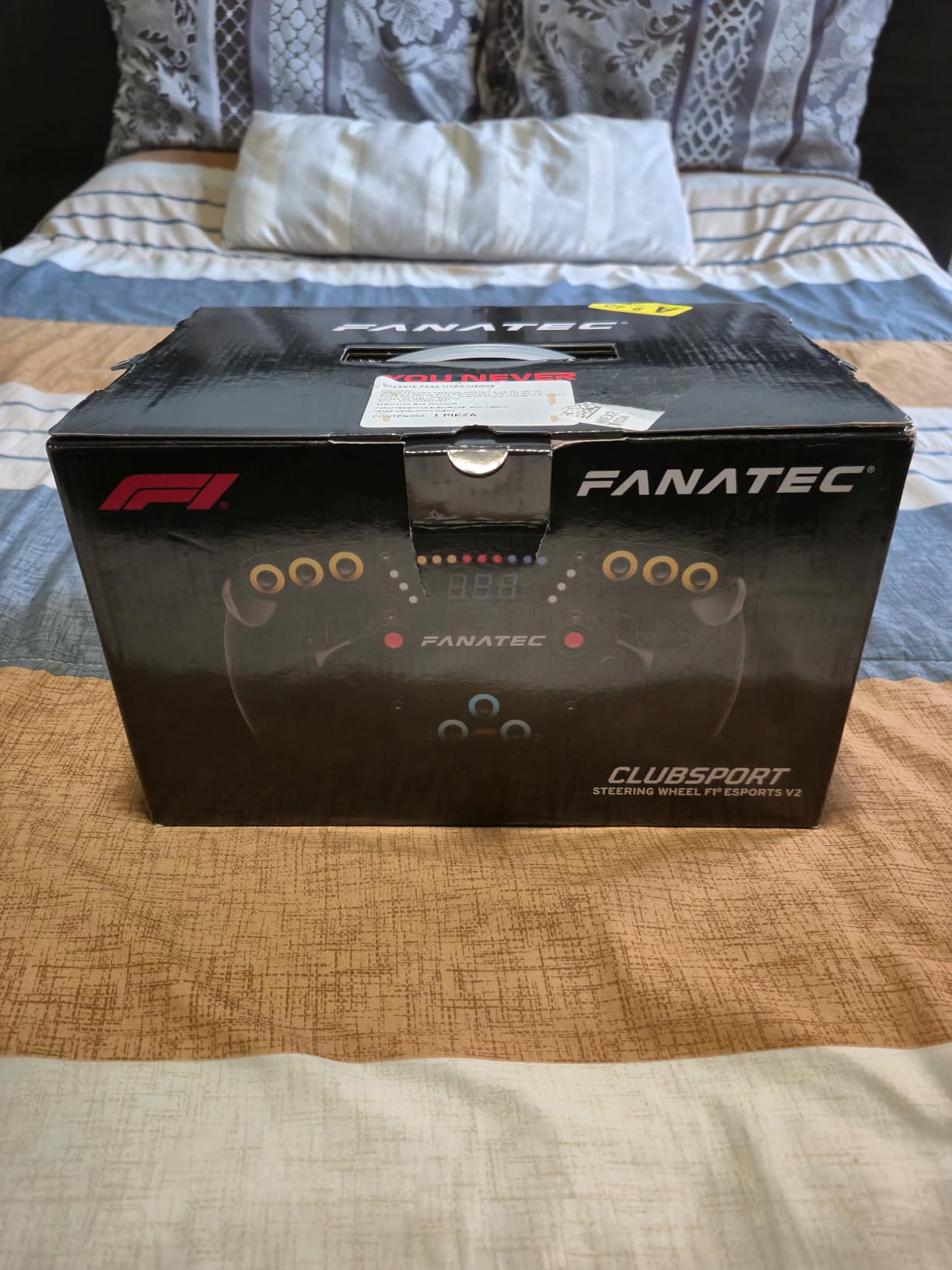 Fanatec ClubSport F1 Esports V2 volant 270mm Alcantara