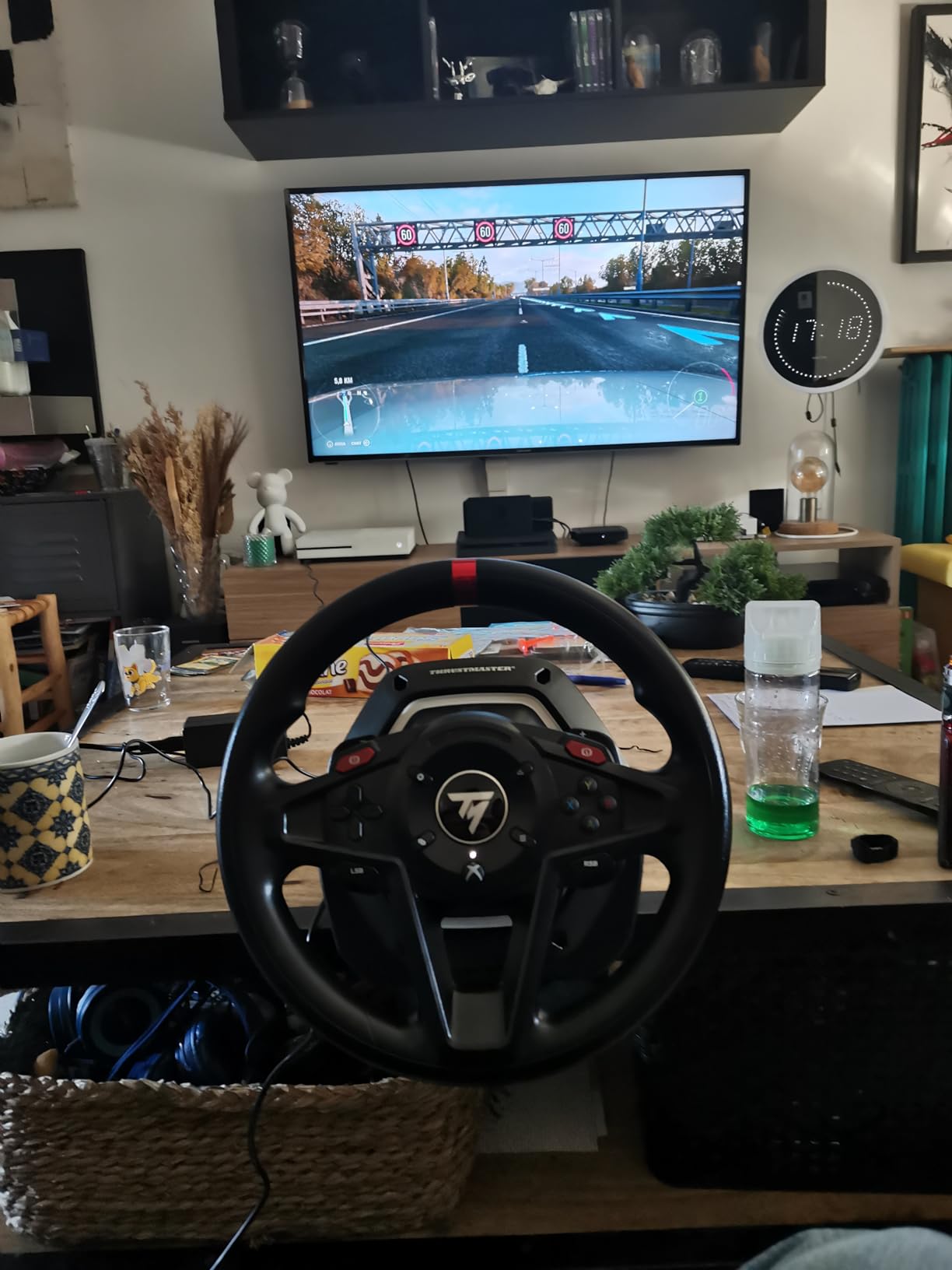 Thrustmaster T128 volant retour de force Xbox/PC + pédalier