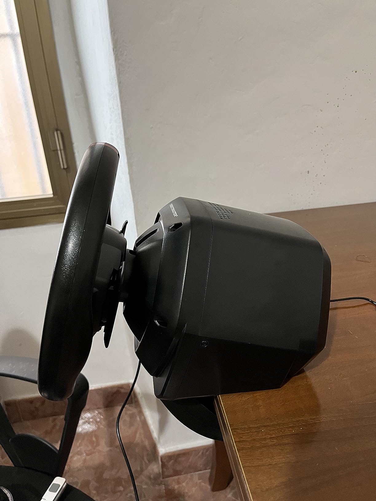 Thrustmaster T128 volant retour de force + pédalier Xbox PC magnétique