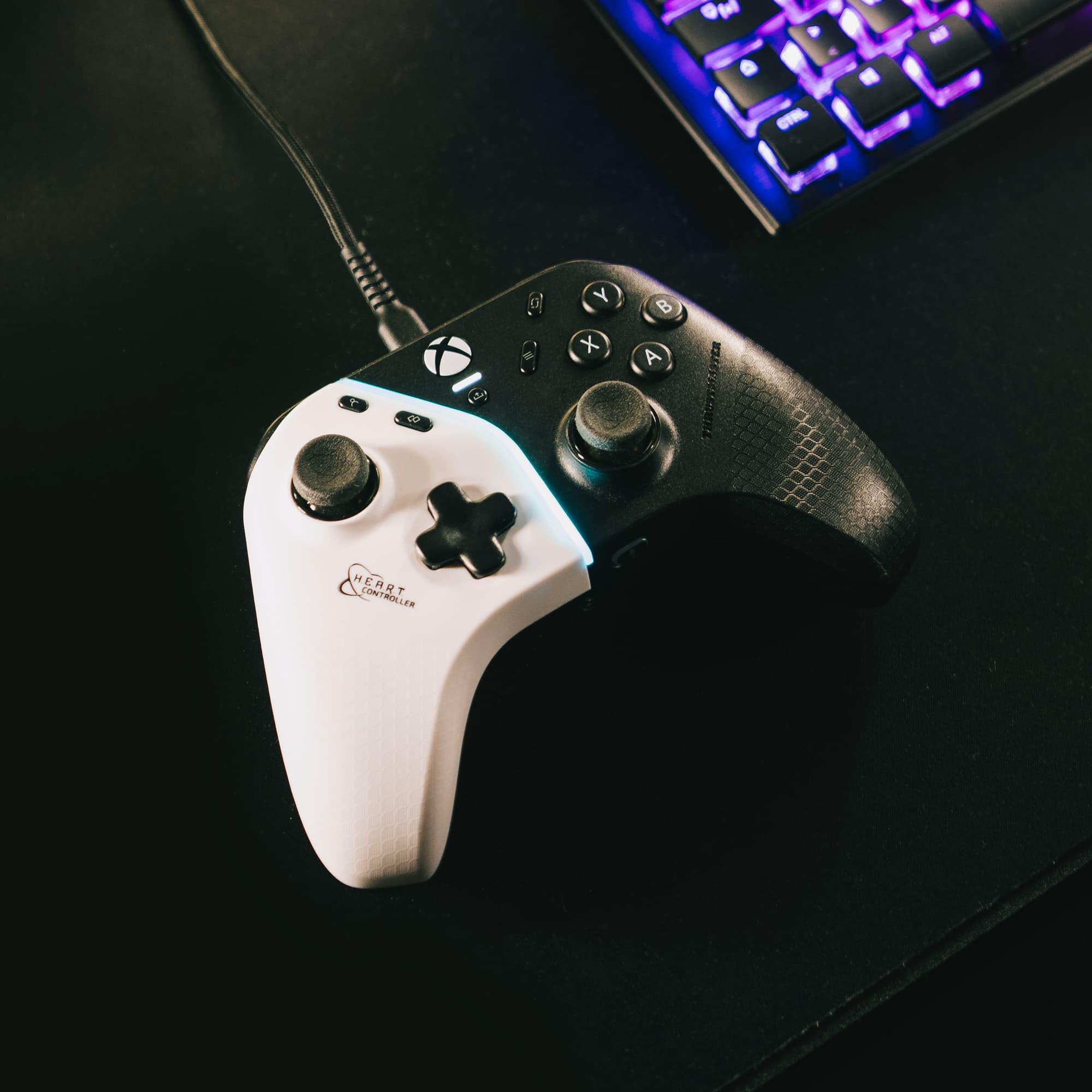 Thrustmaster HEART manette filaire Xbox PC Hall Effect