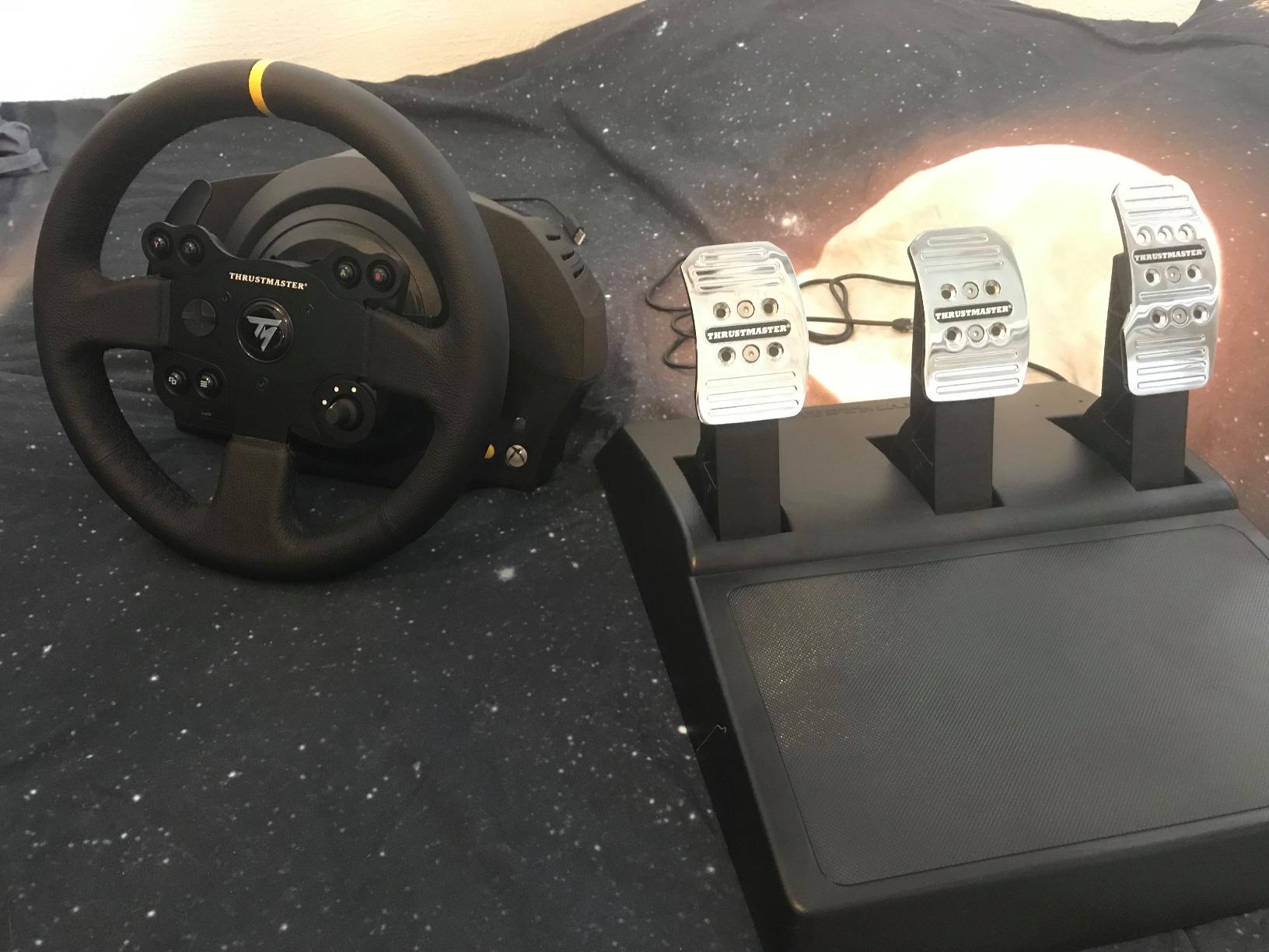 Thrustmaster TX Racing Wheel Leather Edition volant cuir Xbox/PC