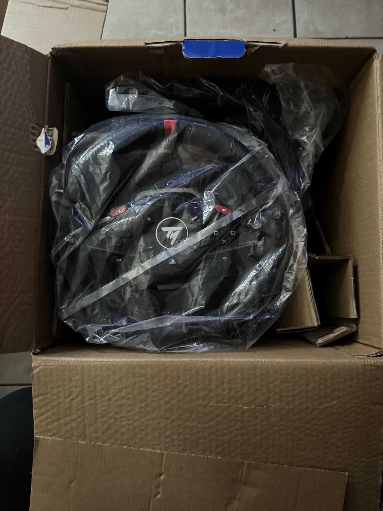 Thrustmaster T128 volant retour de force + pédalier Xbox PC magnétique