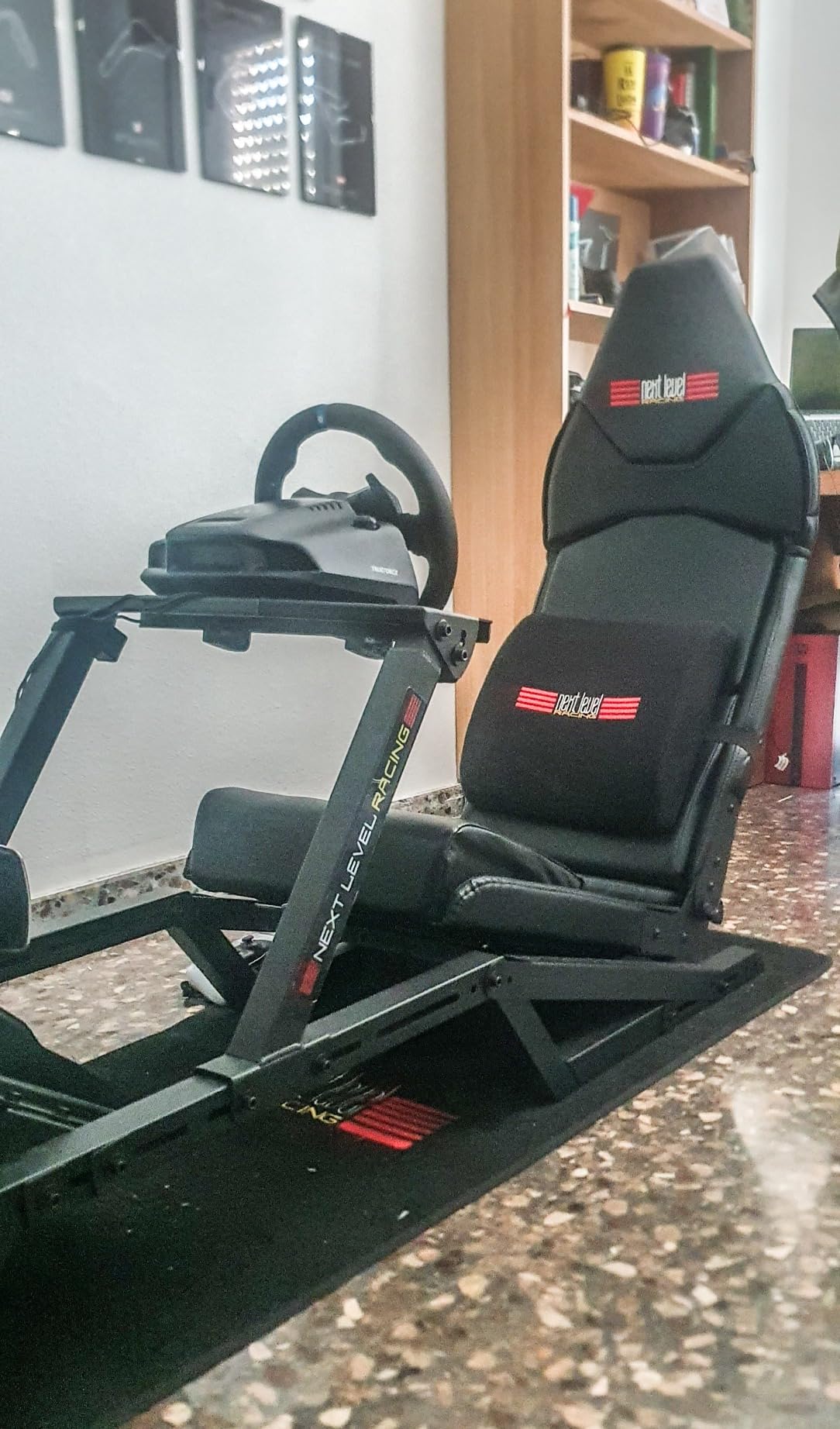 Next Level Racing F-GT cockpit simulateur formule GT NLR-S010