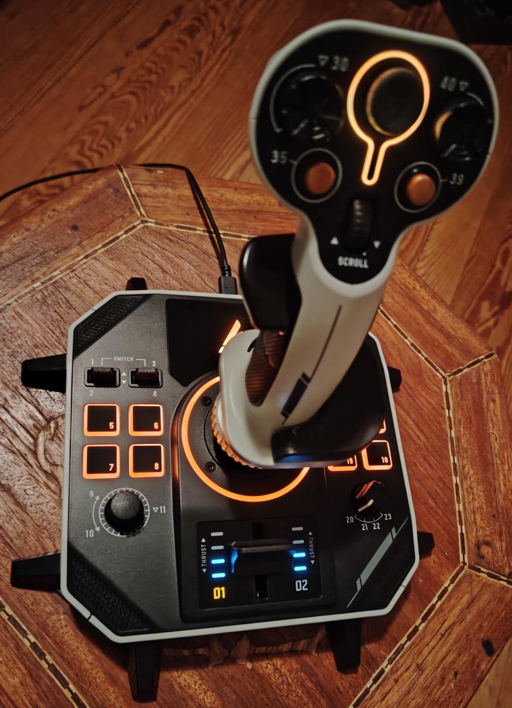 Thrustmaster Sol-R 1 flightstick spatial PC 44 actions